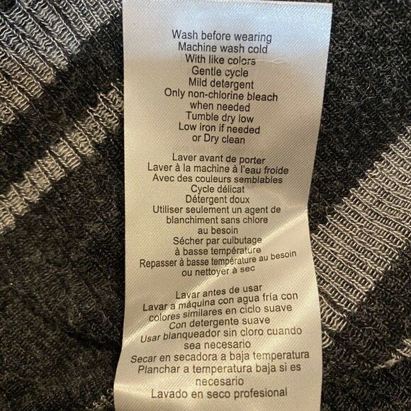 led Gray Striped Ribbed Maxi Maternity Dress NWT - Picture 6 of 6